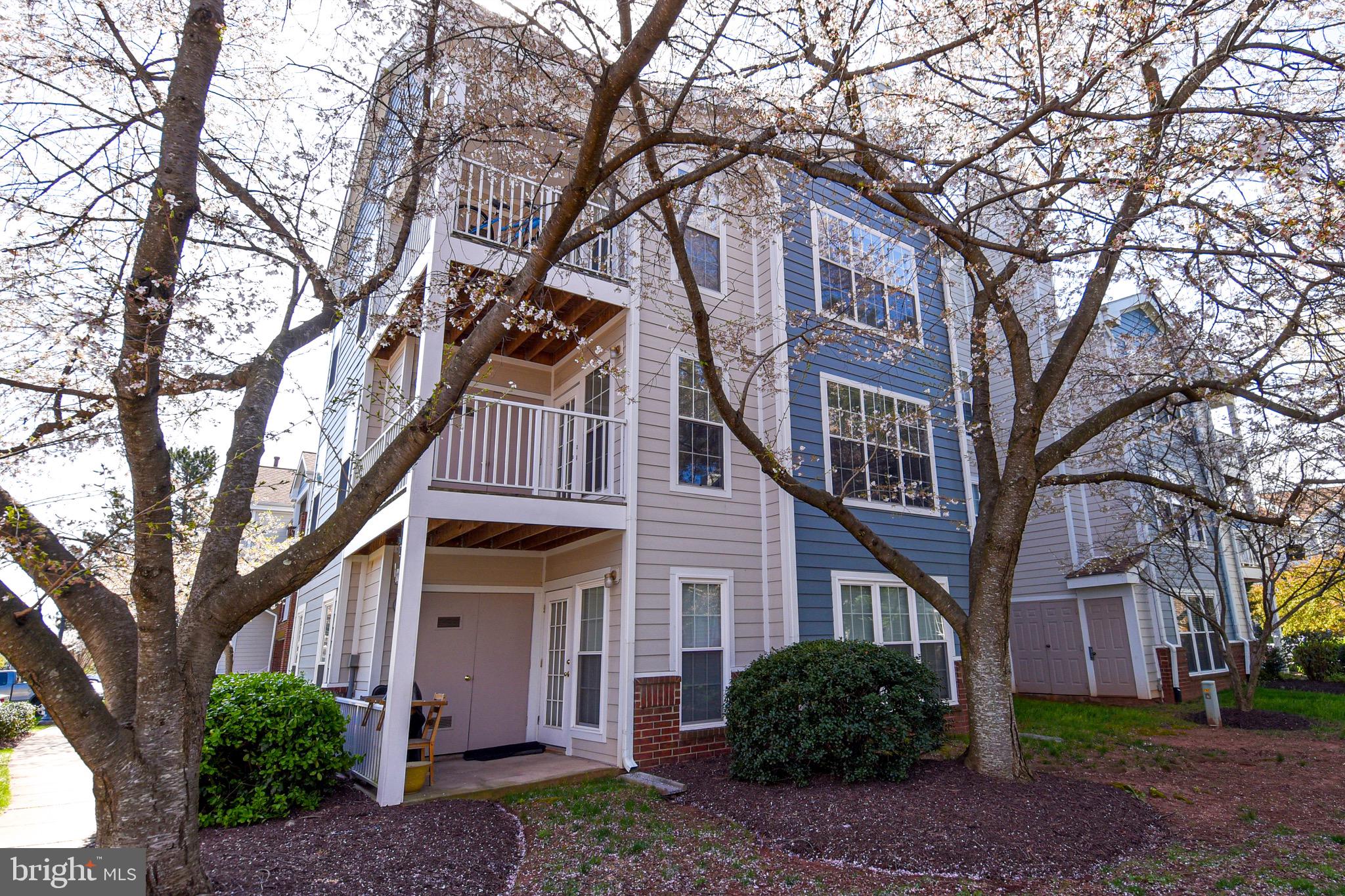 20977 Timber Ridge Terrace, Unit 202 Ashburn, VA 20147 - Photo 34 of 40 Gallery Image 34