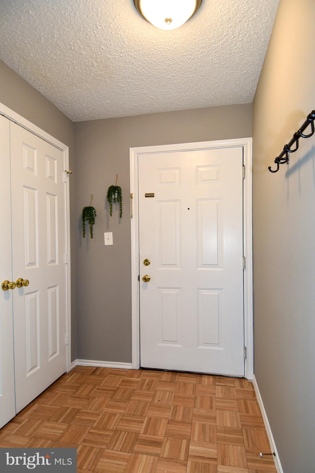 20977 Timber Ridge Terrace, Unit 202 Ashburn, VA 20147 - Photo 4 of 40 Gallery Image 4
