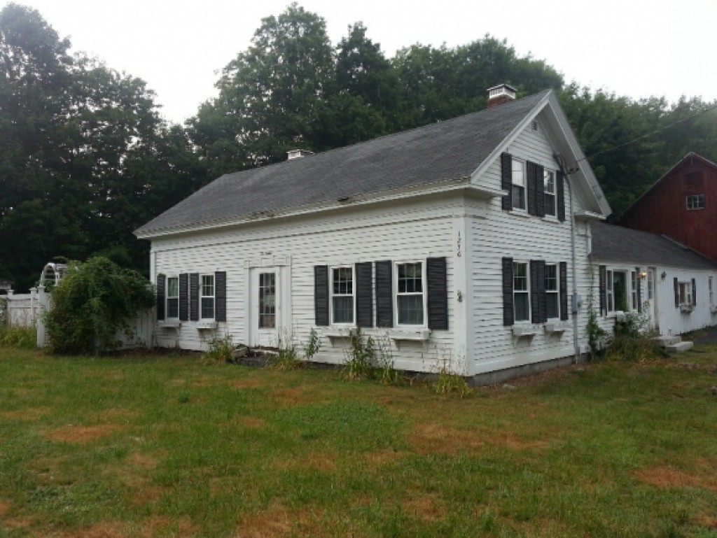 1276 Mammoth Road Pelham, NH 03076 - Photo 1 of 21