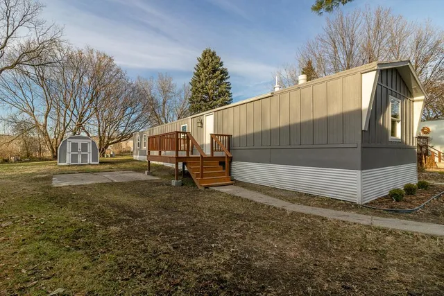 $82,990 | 706 Southhaven Drive, Mankato, MN 56001