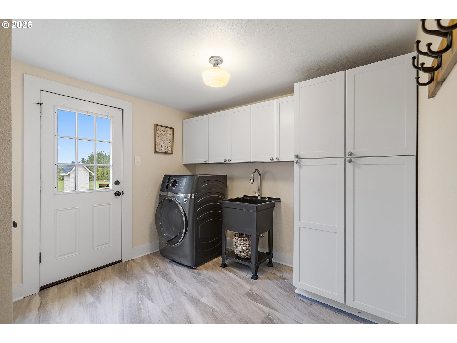 36937 Highway 213 Mount Angel, OR 97362 - Photo 15 of 43 a kitchen with a refrigerator and a stove top oven