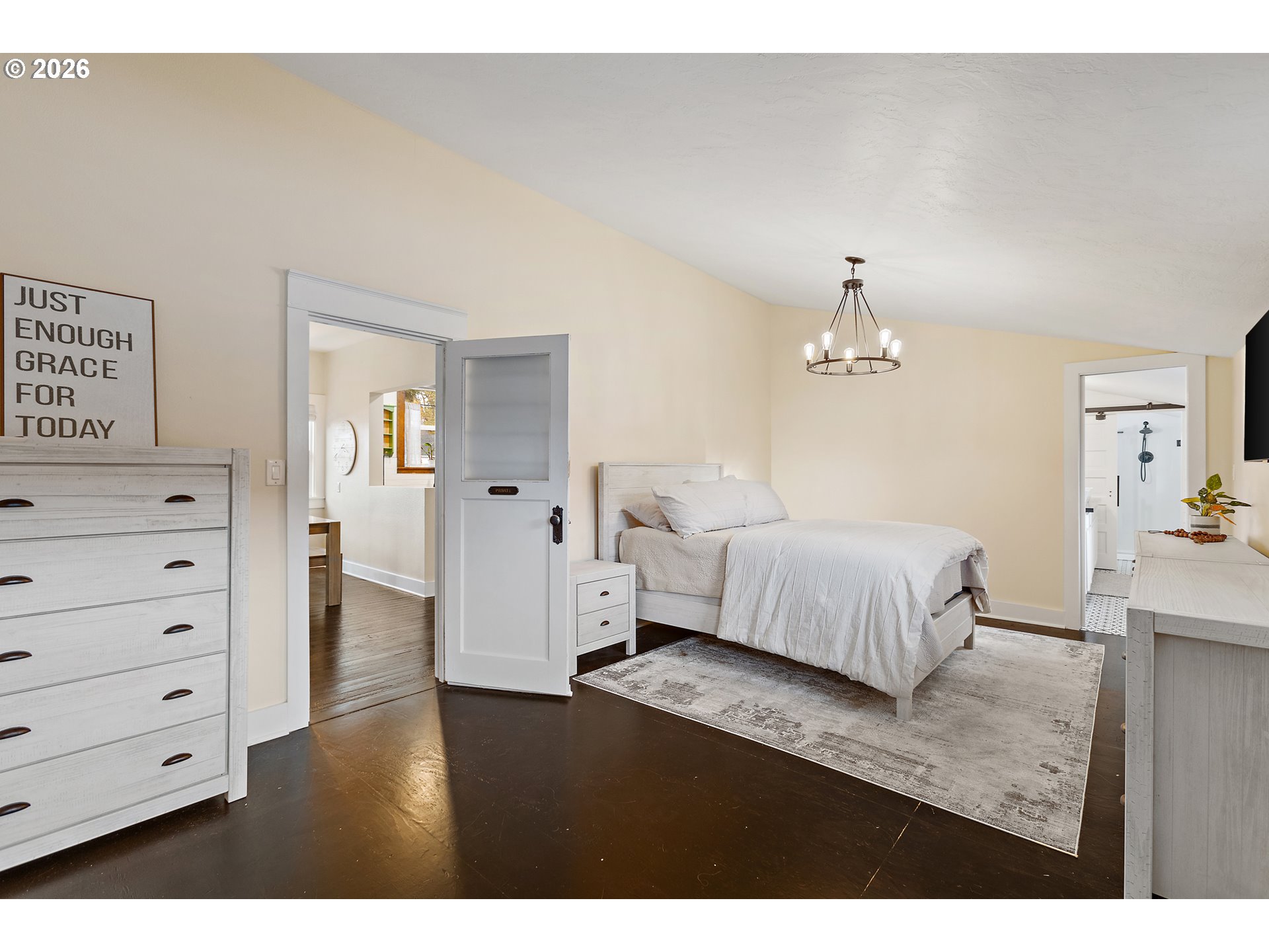 36937 Highway 213 Mount Angel, OR 97362 - Photo 17 of 43 a bedroom with a bed and a dresser