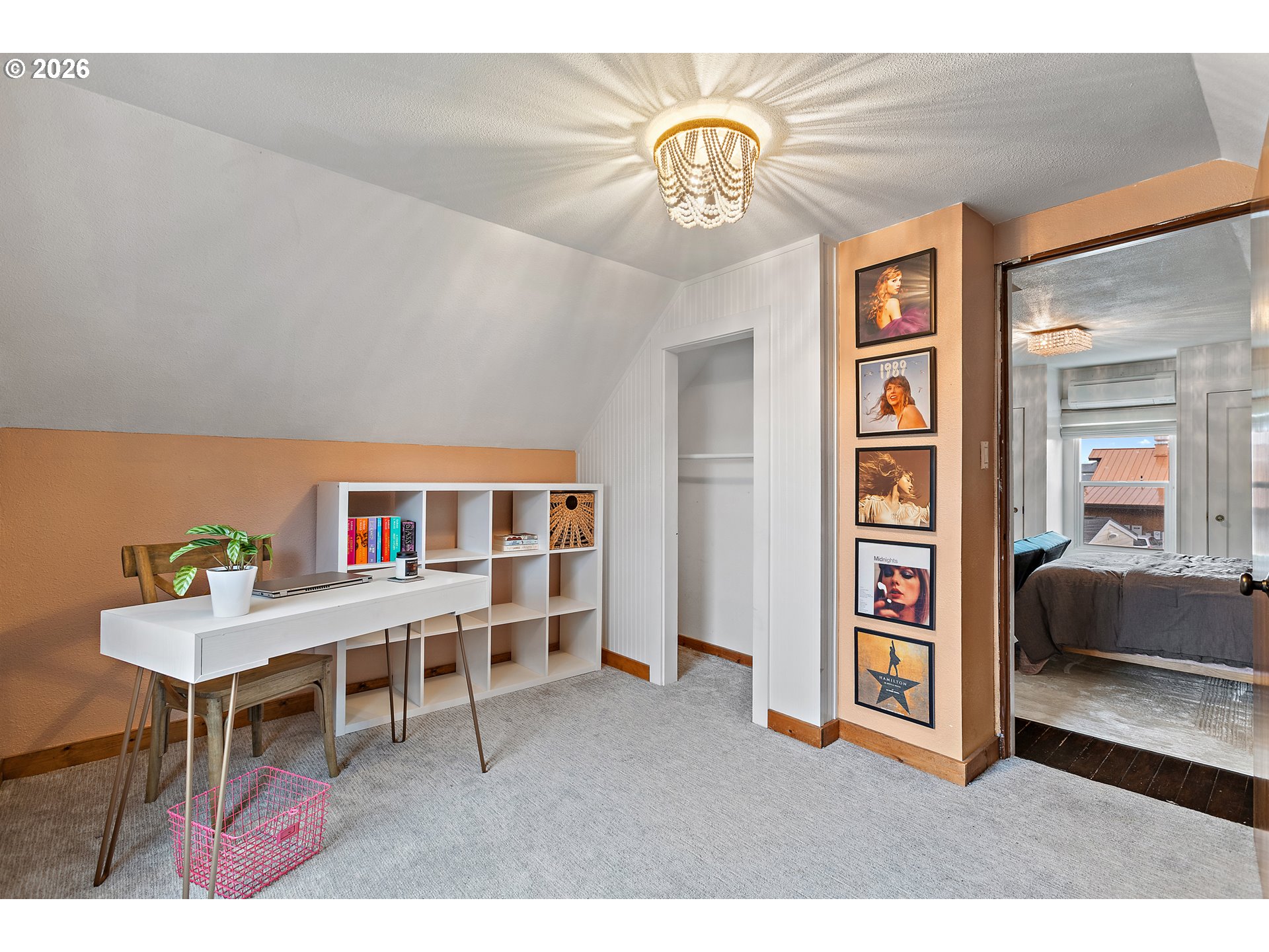 36937 Highway 213 Mount Angel, OR 97362 - Photo 25 of 43 a living room with furniture and a table