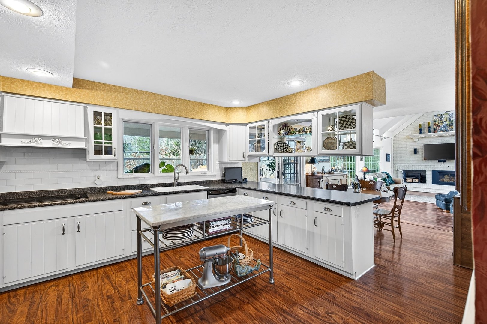 17 Sunset Road Bloomington, IL 61701 - Photo 16 of 73