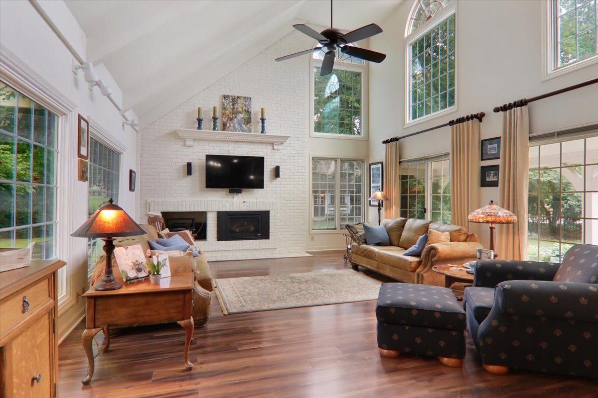 17 Sunset Road Bloomington, IL 61701 - Photo 19 of 60