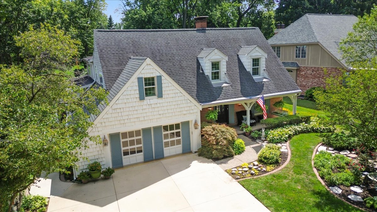 17 Sunset Road Bloomington, IL 61701 - Photo 2 of 60