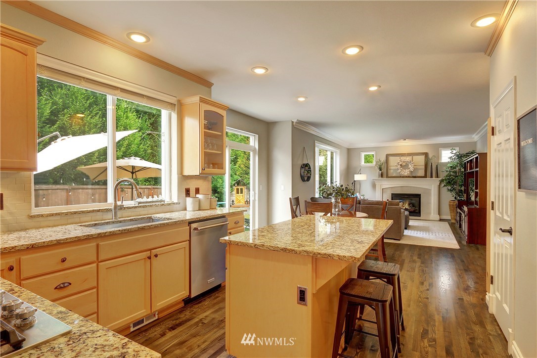 18533 174th Place Southeast Renton, WA 98058 - Photo 11 of 32