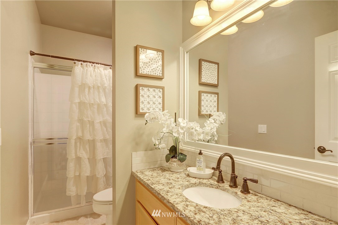 18533 174th Place Southeast Renton, WA 98058 - Photo 16 of 32