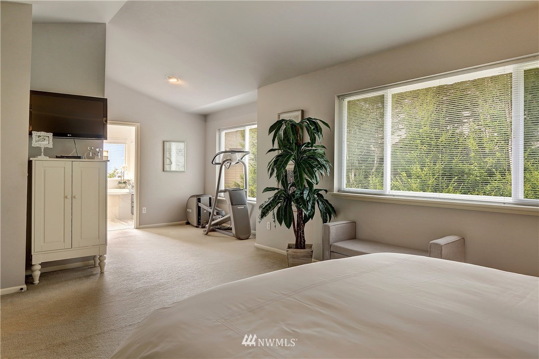 18533 174th Place Southeast Renton, WA 98058 - Photo 20 of 32