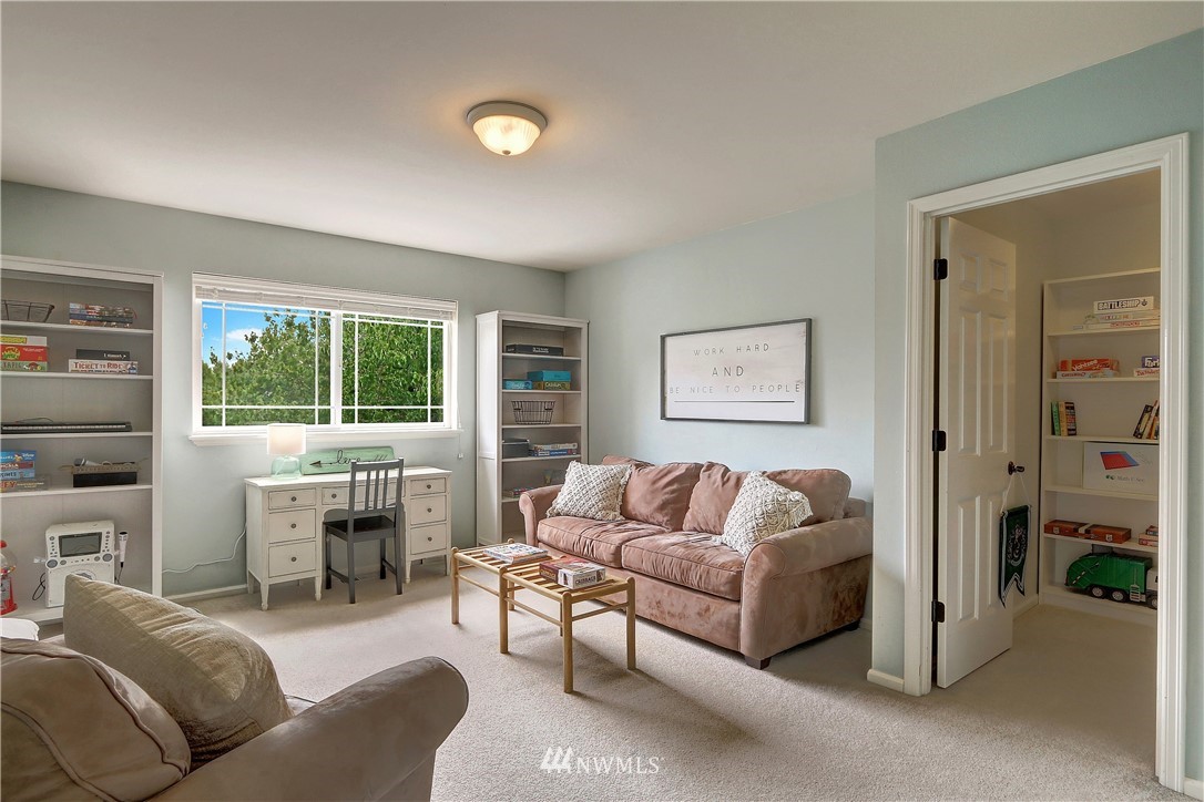18533 174th Place Southeast Renton, WA 98058 - Photo 24 of 32