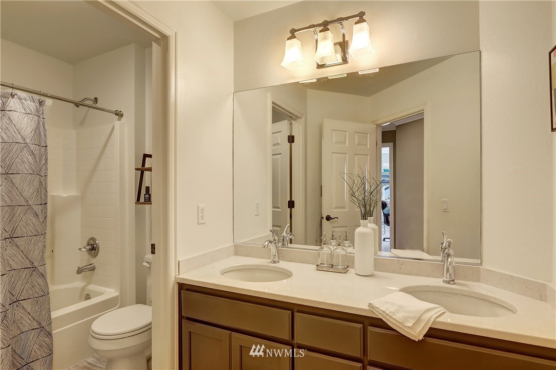 18533 174th Place Southeast Renton, WA 98058 - Photo 27 of 32