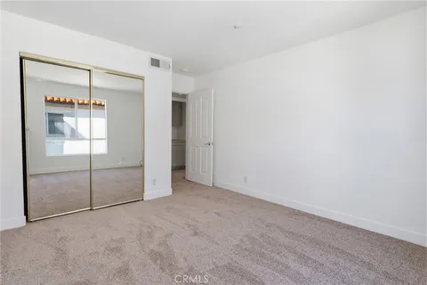 $7,700 | 200 North Catalina Avenue, Unit F, Redondo Beach, CA 90277