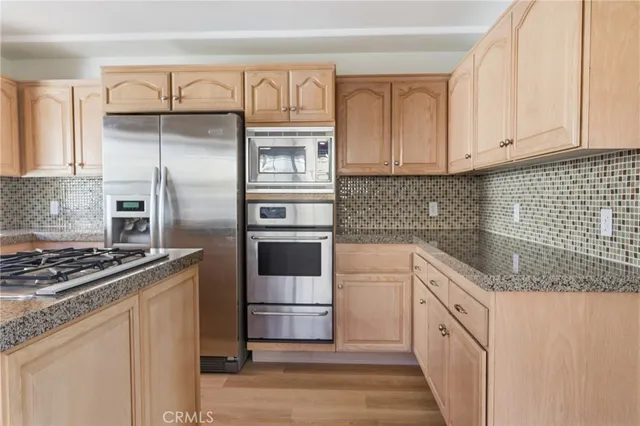 $7,400 | 200 North Catalina Avenue, Unit F, Redondo Beach, CA 90277