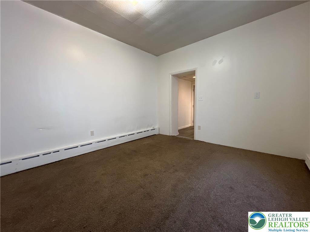 29 2nd Street, Unit 1R Catasauqua, PA 18032 - Photo 4 of 7