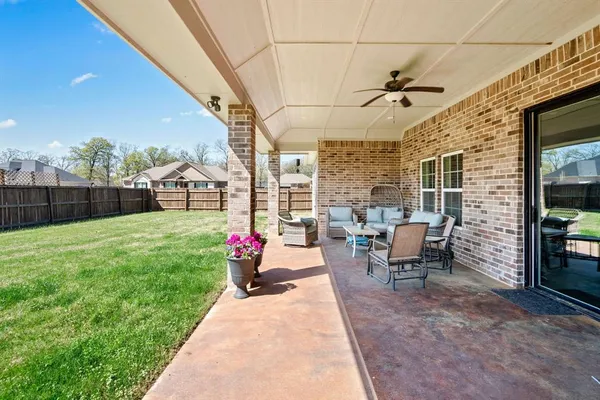 $2,300 | 1000 Stone Hill Street, Mount Pleasant, TX 75455