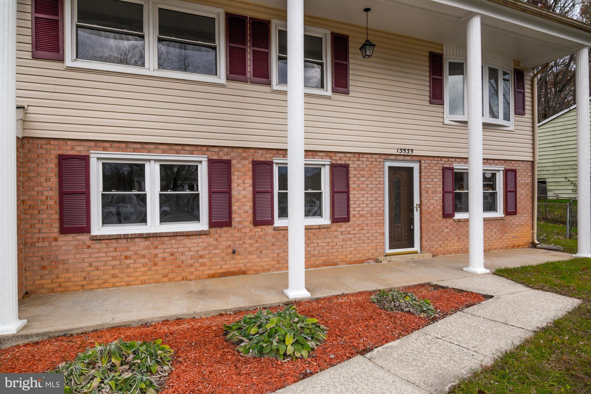 13535 Delaney Road Woodbridge, VA 22193 - Photo 2 of 38 Gallery Image 2