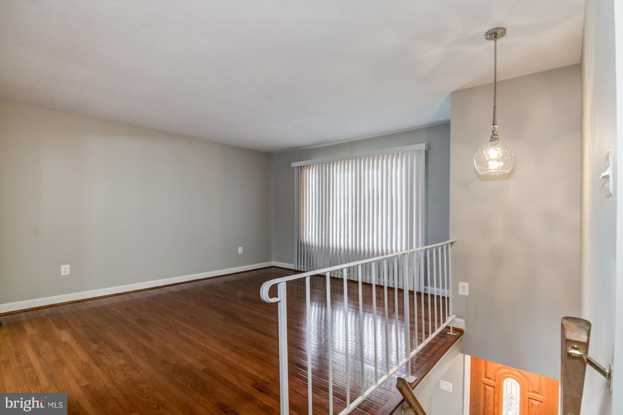 13535 Delaney Road Woodbridge, VA 22193 - Photo 12 of 38 Gallery Image 12