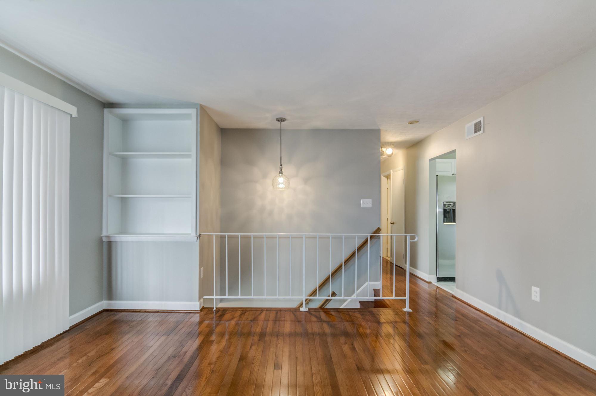 13535 Delaney Road Woodbridge, VA 22193 - Photo 15 of 38 Gallery Image 15