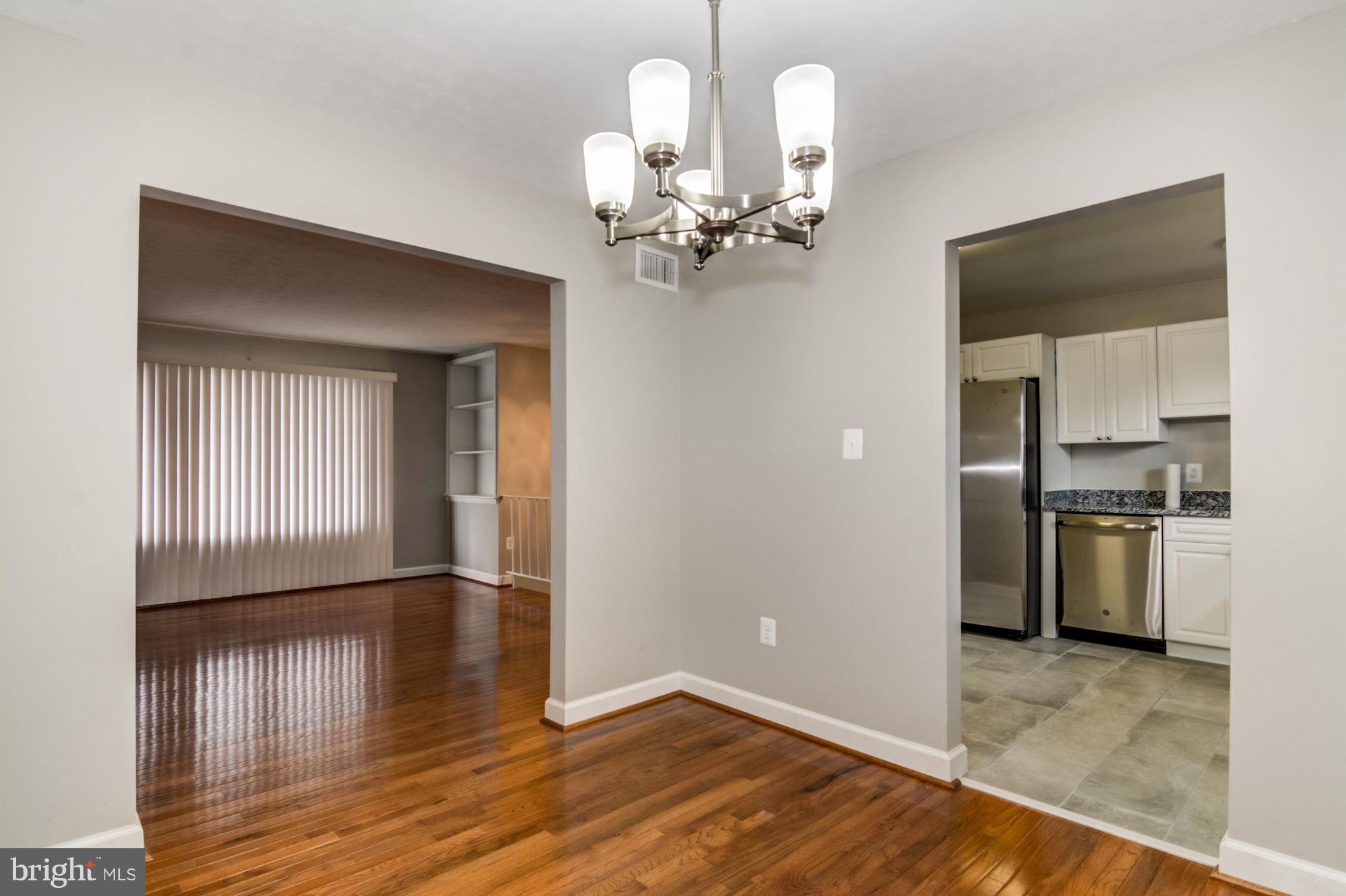 13535 Delaney Road Woodbridge, VA 22193 - Photo 17 of 38 Gallery Image 17