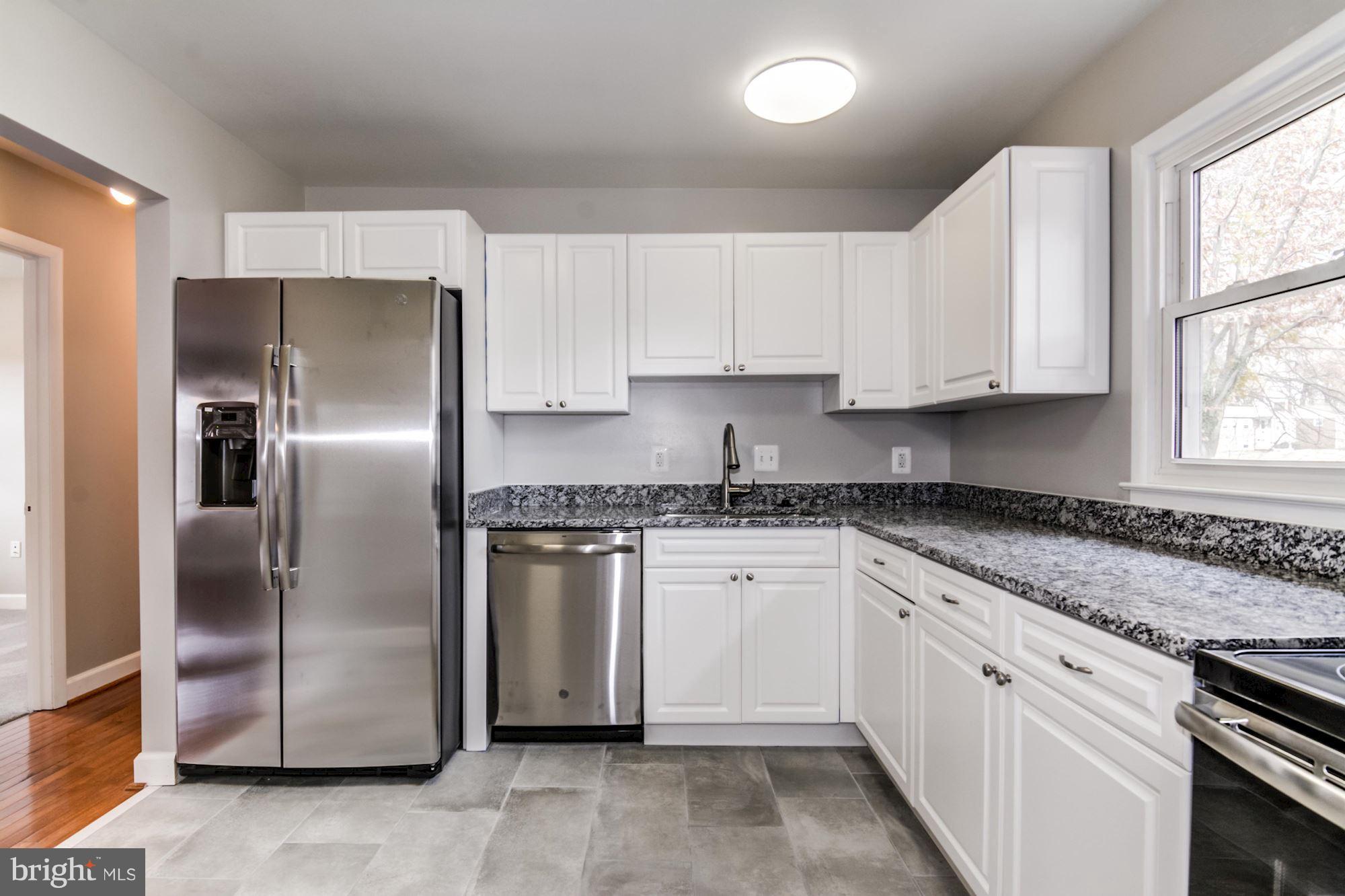 13535 Delaney Road Woodbridge, VA 22193 - Photo 18 of 38 Gallery Image 18