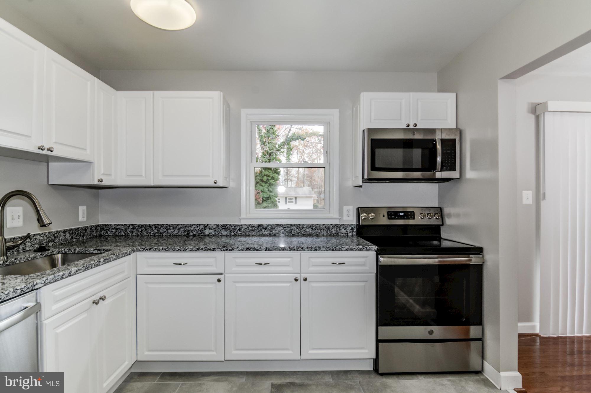 13535 Delaney Road Woodbridge, VA 22193 - Photo 20 of 38 Gallery Image 20
