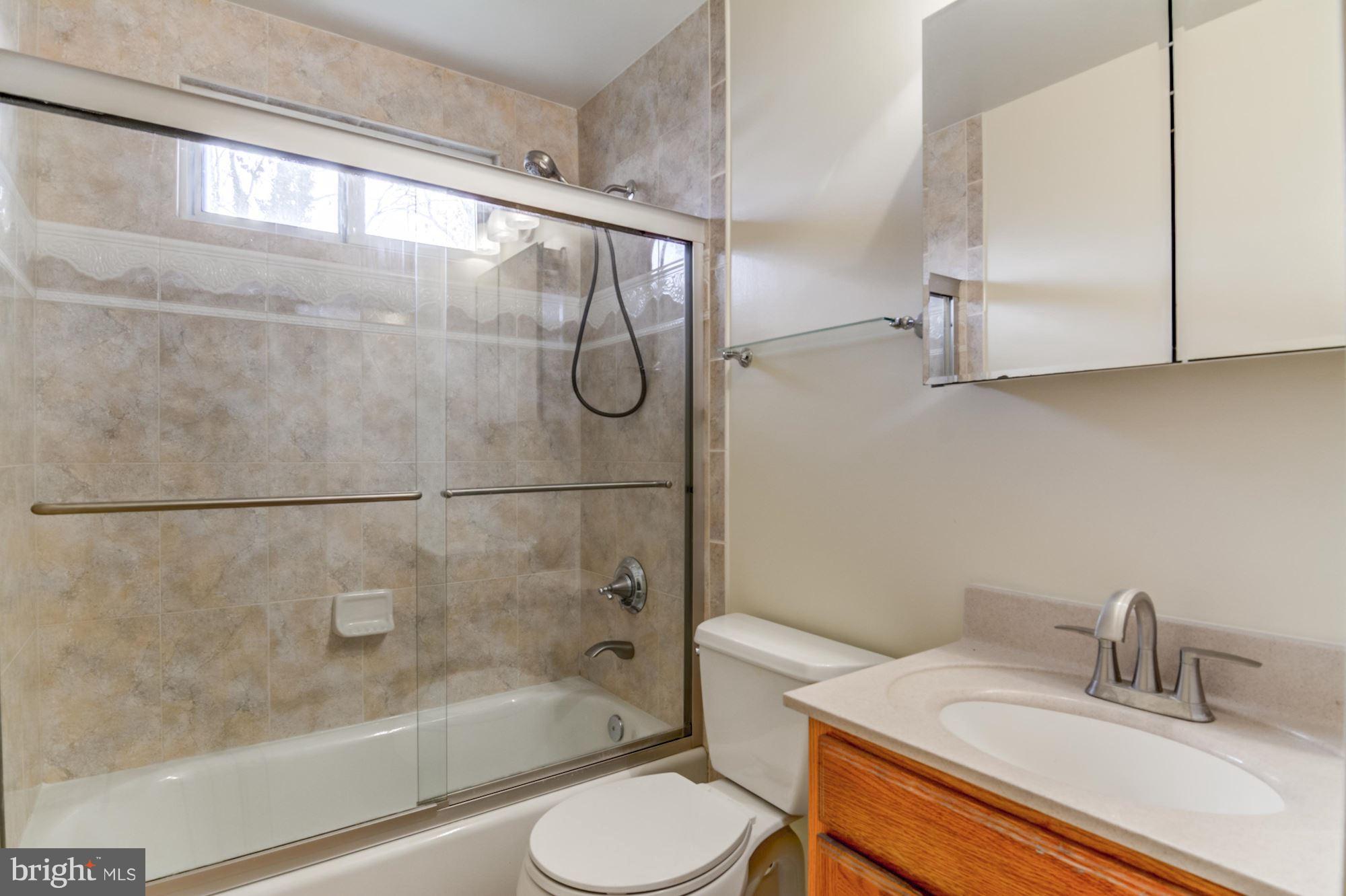 13535 Delaney Road Woodbridge, VA 22193 - Photo 29 of 38 Gallery Image 29