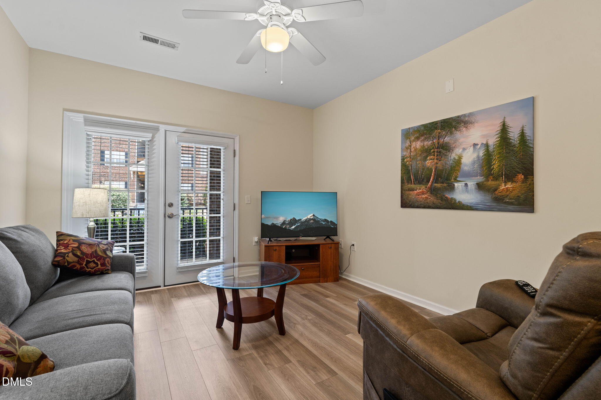 2610 Oldgate Drive, Unit 108 Raleigh, NC 27604 - Photo 2 of 41 Living room (1)