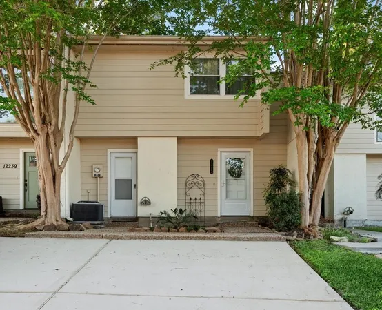 $164,500 | 12243 Trail Hollow Drive, Montgomery, TX 77356