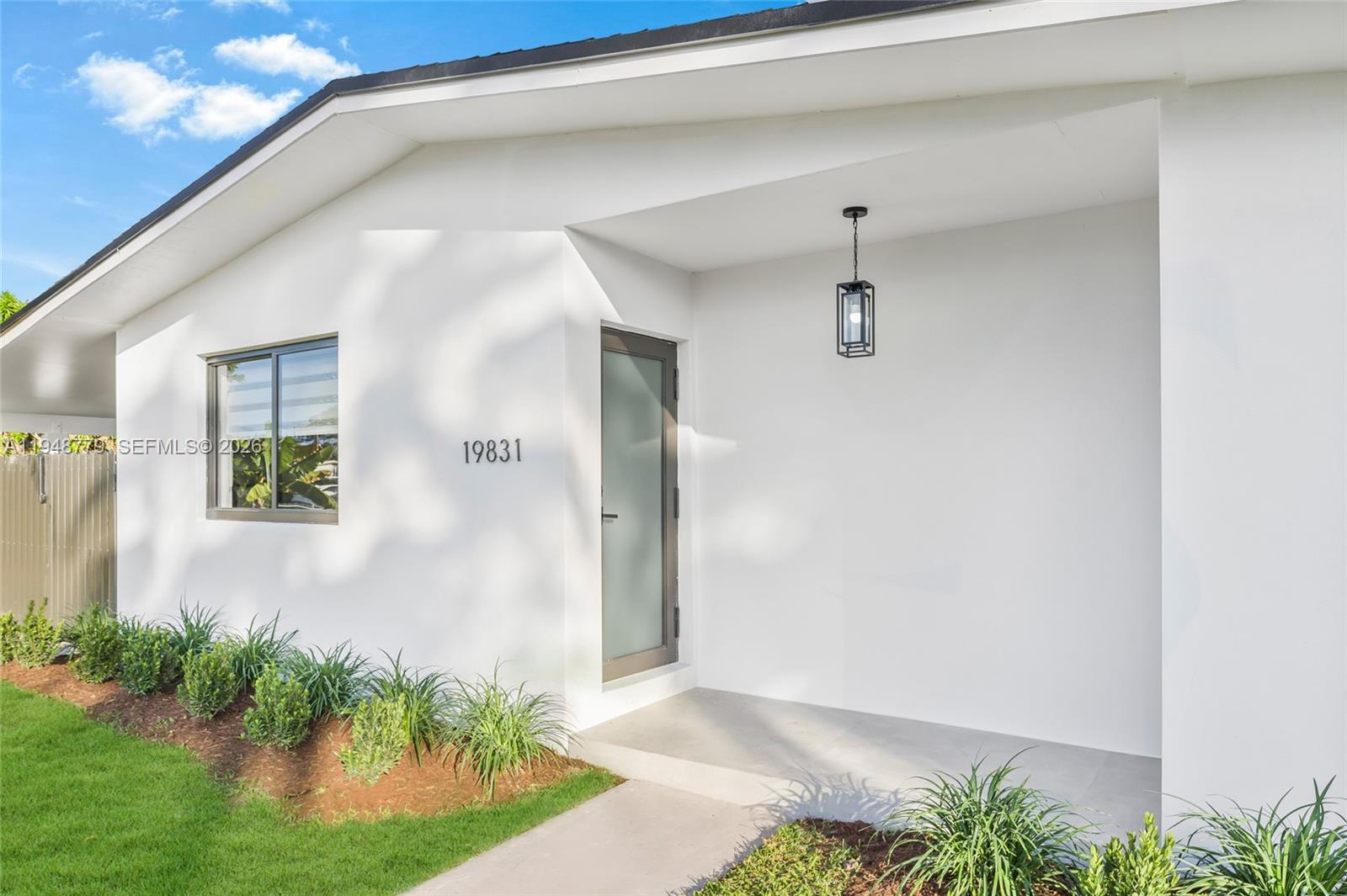 19831 Gulfstream Road Cutler Bay, FL 33157 - Photo 5 of 41