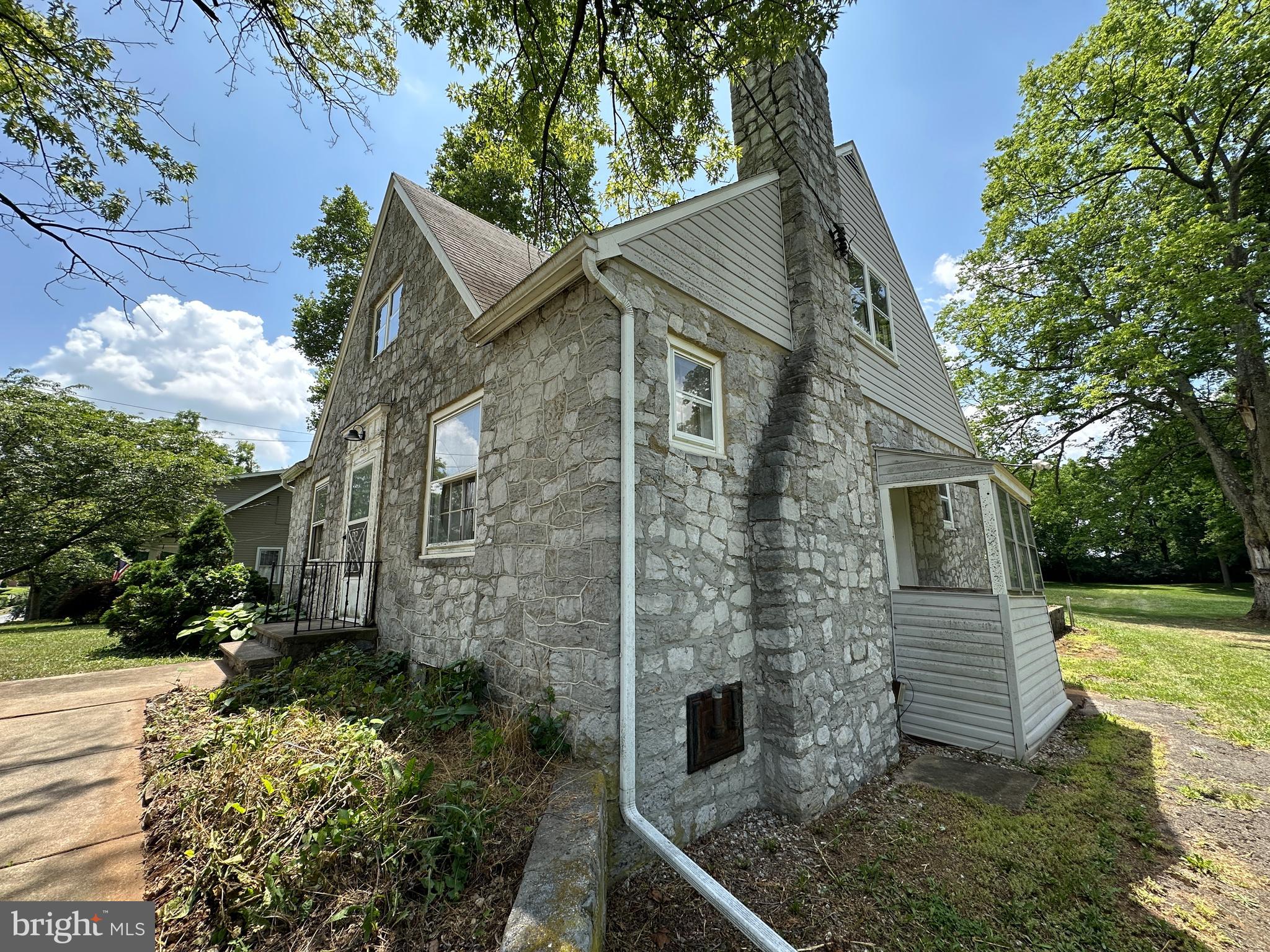 17905 Broadfording Road Hagerstown, MD 21740 - Photo 4 of 64