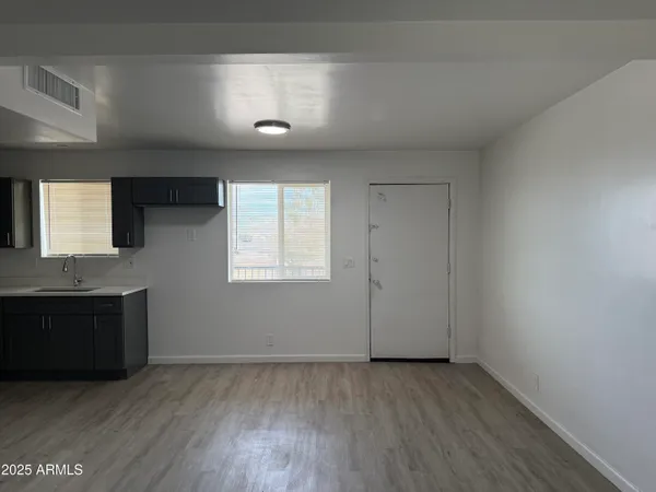 $1,150 | 4619 South 16th Street, Unit 8, Phoenix, AZ 85040