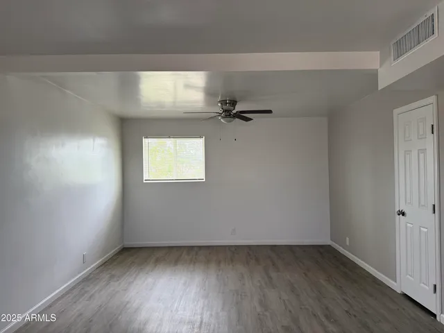 $1,100 | 4619 South 16th Street, Unit 8, Phoenix, AZ 85040