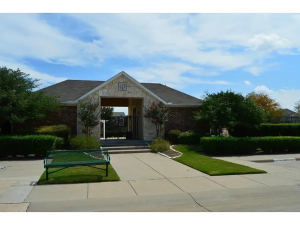 $2,390 | 8605 Brunswick Drive, Plano, TX 75024
