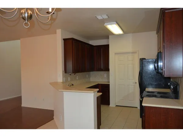$2,390 | 8605 Brunswick Drive, Plano, TX 75024