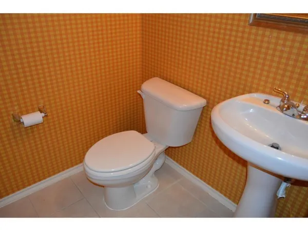 $2,390 | 8605 Brunswick Drive, Plano, TX 75024