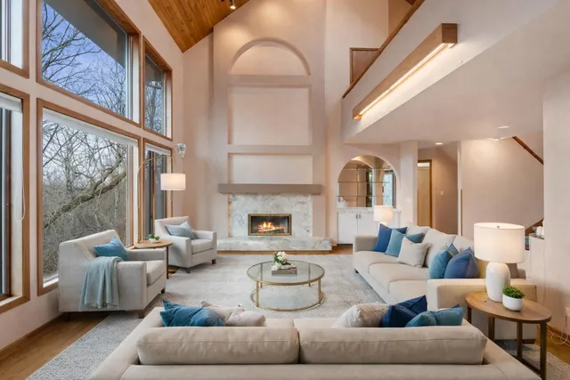 $835,000 | 1249 North Lost Woods Road, Summit, WI 53066