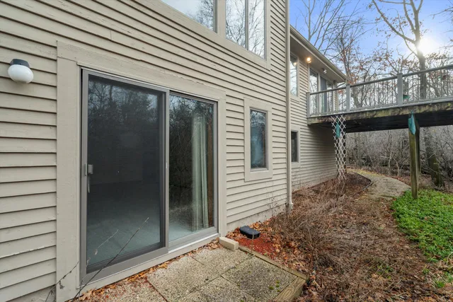 $835,000 | 1249 North Lost Woods Road, Summit, WI 53066