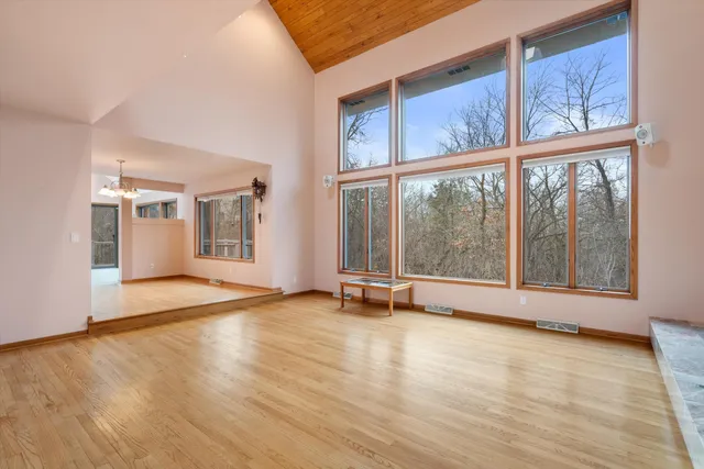 $835,000 | 1249 North Lost Woods Road, Summit, WI 53066