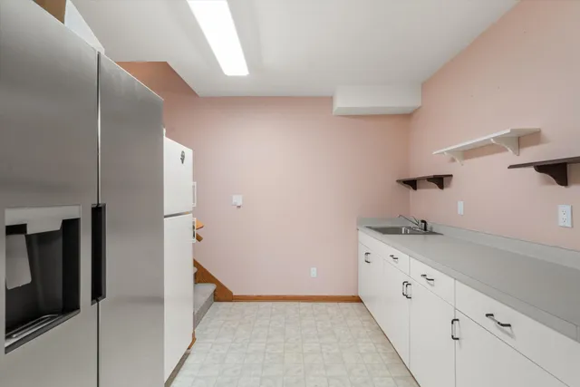 $835,000 | 1249 North Lost Woods Road, Summit, WI 53066