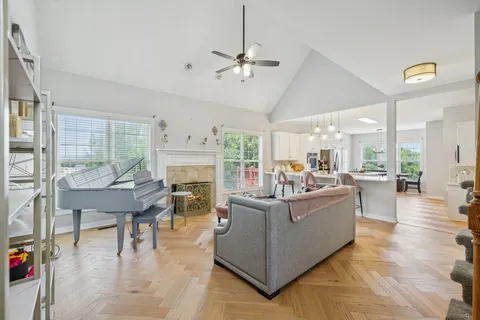 $839,900 | 5512 Brookshire Drive, Nashville, TN 37211