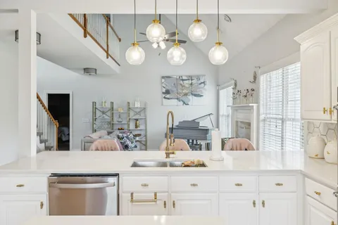 $839,900 | 5512 Brookshire Drive, Nashville, TN 37211