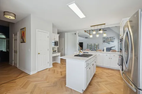 $839,900 | 5512 Brookshire Drive, Nashville, TN 37211