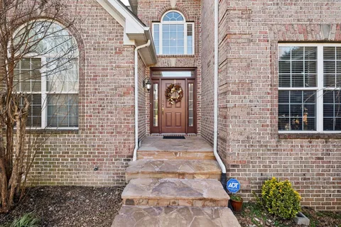 $839,900 | 5512 Brookshire Drive, Nashville, TN 37211