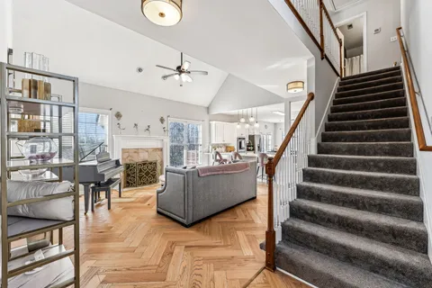 $839,900 | 5512 Brookshire Drive, Nashville, TN 37211