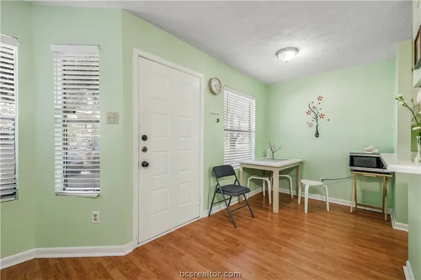 $975 | 4441 Old College Road, Unit 2105, Bryan, TX 77801