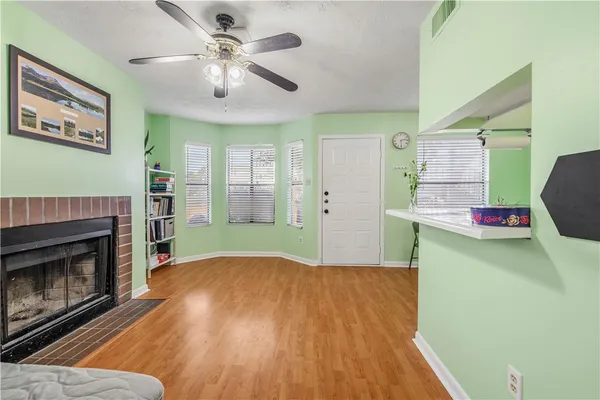 $975 | 4441 Old College Road, Unit 2105, Bryan, TX 77801