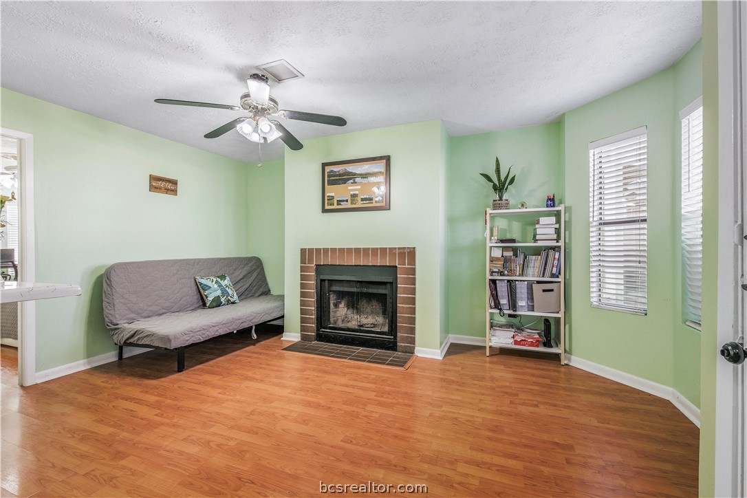 4441 Old College Road, Unit 2105 Bryan, TX 77801 - Photo 3 of 16