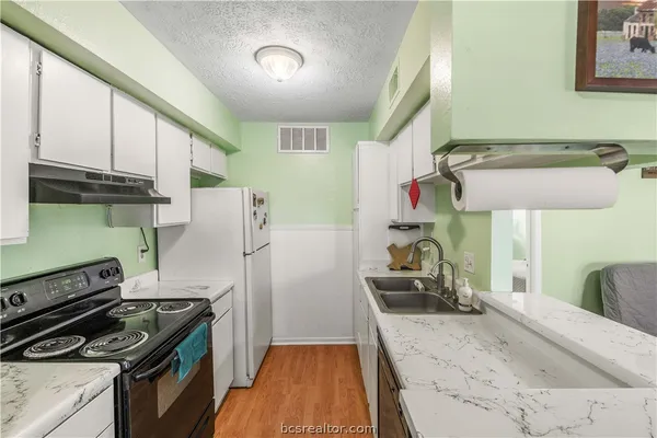 $975 | 4441 Old College Road, Unit 2105, Bryan, TX 77801