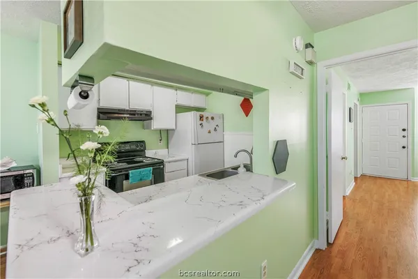 $975 | 4441 Old College Road, Unit 2105, Bryan, TX 77801