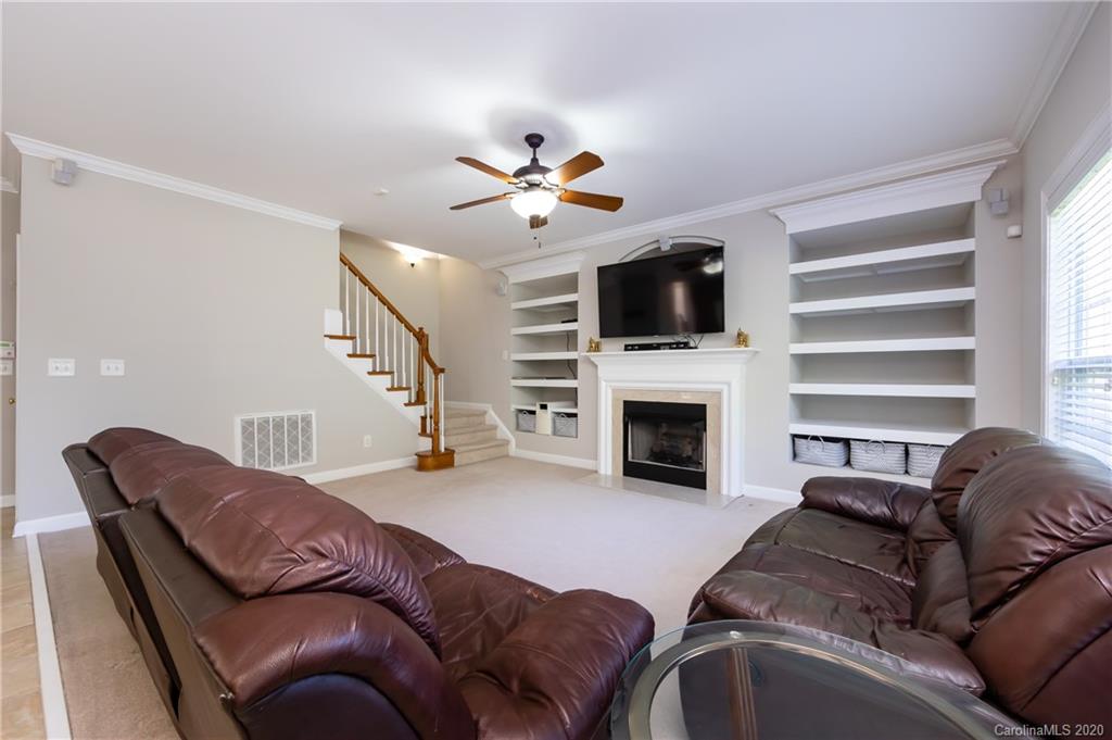 2018 Chipstone Road Charlotte, NC 28262 - Photo 14 of 48 Gallery Image 14